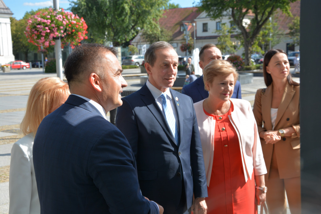 Marszałek Senatu Tomasz Grodzki w Węgrowie