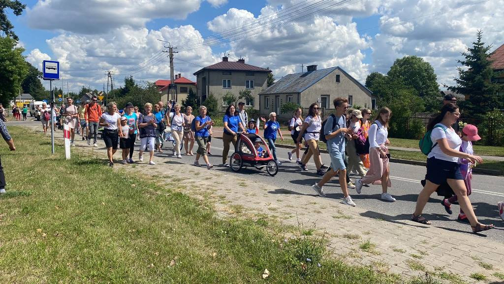 Pielgrzymka na Jasną Górę wyruszyła z Wegrowa