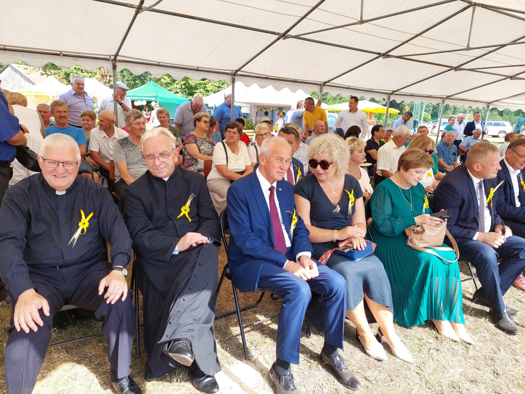 Dożynki Powiatu Węgrowskiego w Wierzbnie