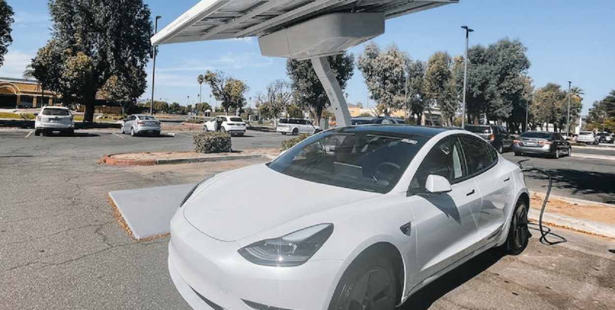 Czy eksploatacja i utrzymanie elektrycznego samochodu to duży wydatek?