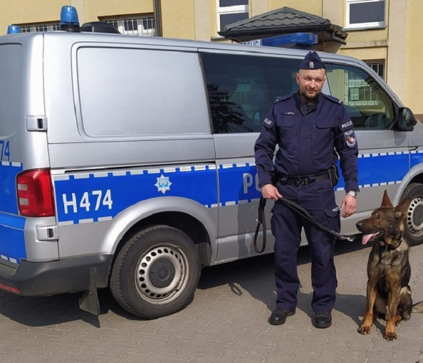 Pies Plus rozpoczął służbę w KPP w Węgrowie-2847