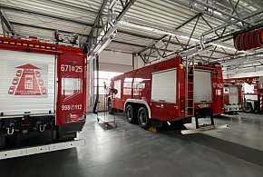Tydzień pełen zdarzeń na drogach i pożarów. Strażacy i policjanci mieli...-11196