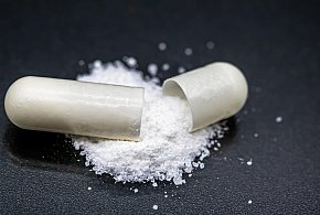 Salmonella w popularnym suplemencie. „Nie należy spożywać”-12584