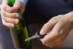 Pięciu nietrzeźwych kierowców zatrzymanych. Jeden z nich miał ponad 3 promile