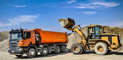 Czym są drogi tymczasowe i kiedy są wymagane na budowie?