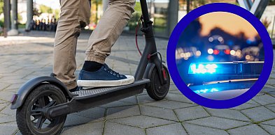 Policyjne kontrole e-hulajnóg i rowerzystów. 13-latek jechał bez kasku