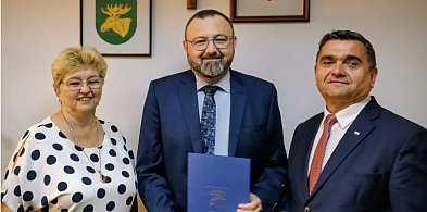 Jacek Niewiadomski Sekretarzem Gminy Łochów, Monika Słowik szefem CUW-12119