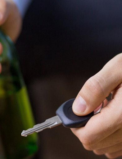 Pięciu nietrzeźwych kierowców zatrzymanych. Jeden z nich miał ponad 3 promile