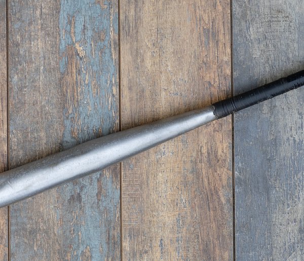 Pobicie z użyciem... kija bejsbolowego. 27-latek z zarzutami