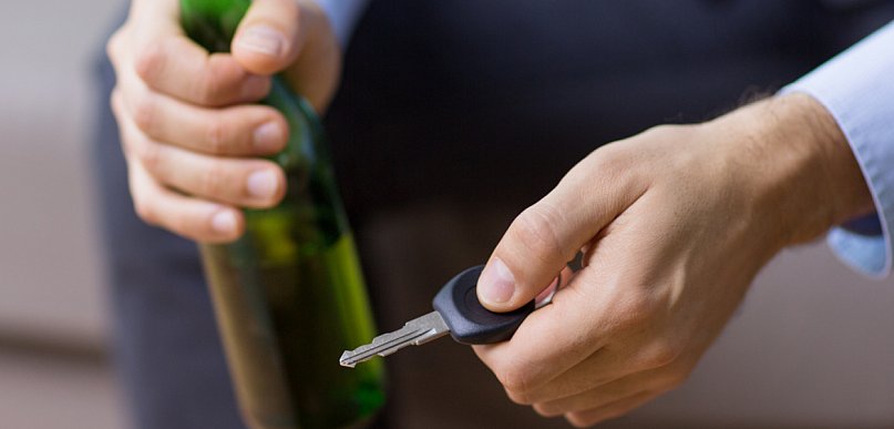 Pięciu nietrzeźwych kierowców zatrzymanych. Jeden z nich miał ponad 3 promile