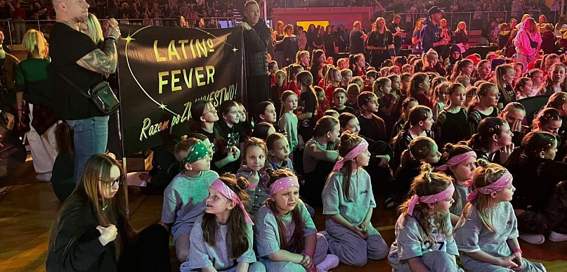 Tancerze Latino Fever z Węgrowa z 6 tytułami Mistrzów I V-ce Mistrzów Polski