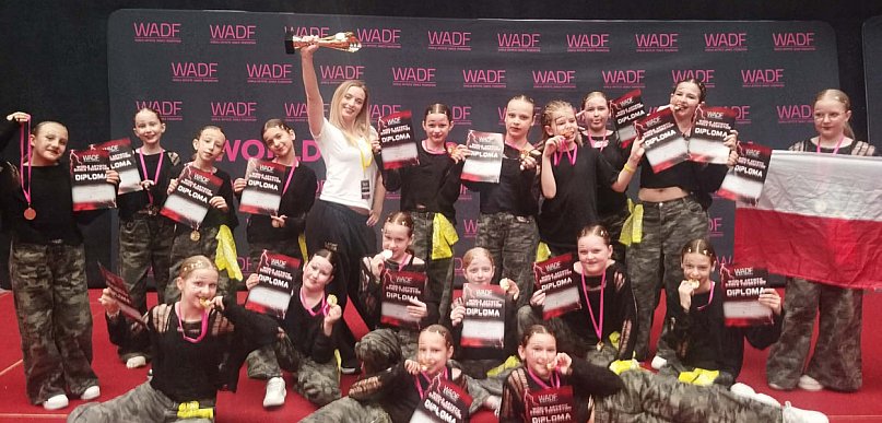 Formacje Taneczne Latino Fever z tytułami Mistrzów Europy federacji WADF