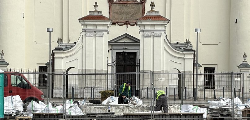 Ruszył remont fontanny na Rynku Mariackim