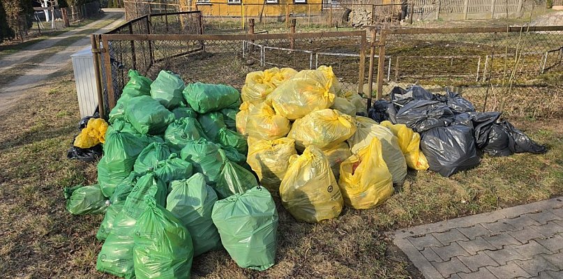 Mieszkańcy Liwa połączyli siły i posprzątali swoją miejscowość