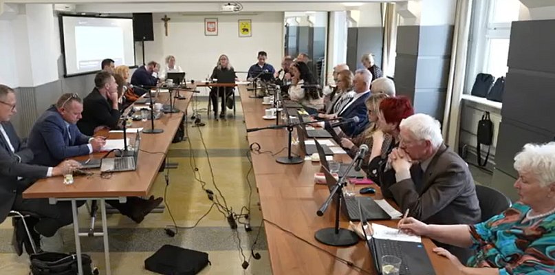 Roman Postek odwołany z funkcji Przewodniczącego Komisji Zdrowia, Oświaty i Kultur