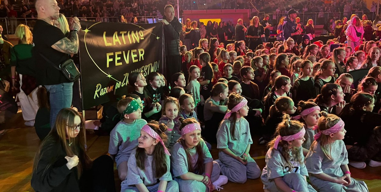 Tancerze Latino Fever z Węgrowa z 6 tytułami Mistrzów I V-ce Mistrzów Polski